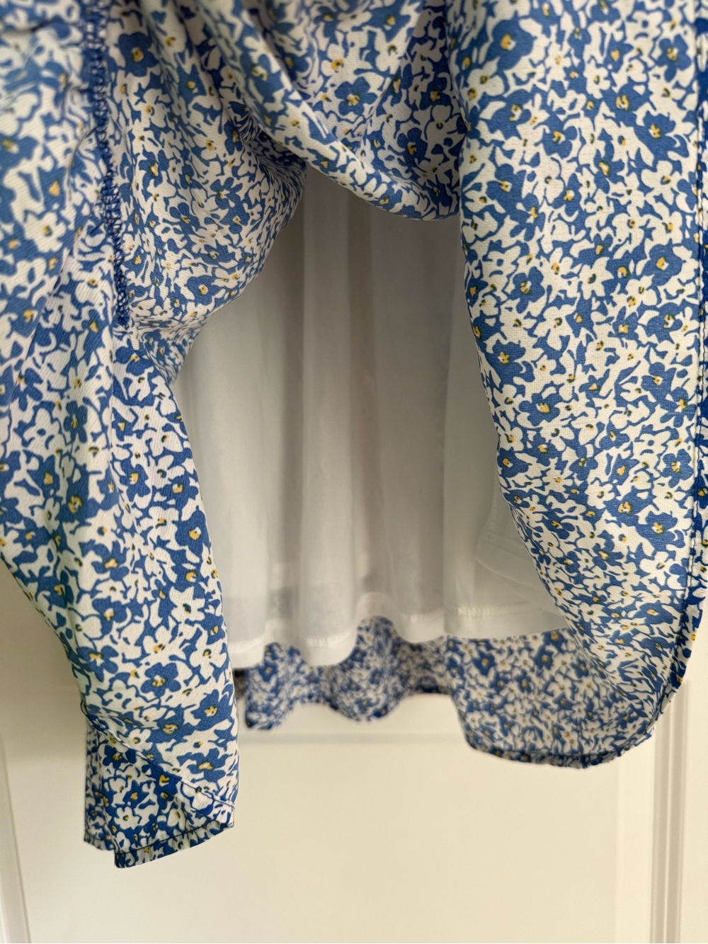 Pinkblush Blue Floral Maternity Dress - Picture 4 of 6